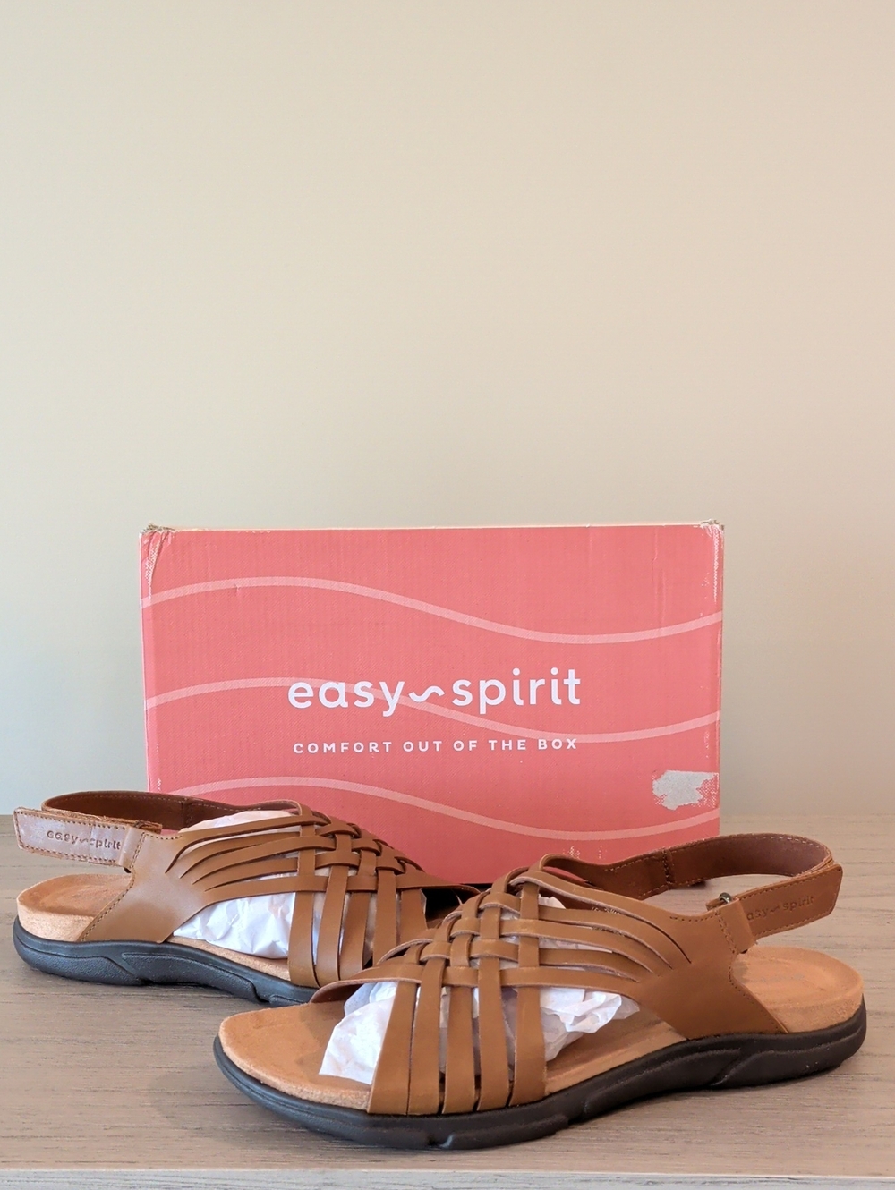 Easy Spirit NIB 9 Leather Sandals